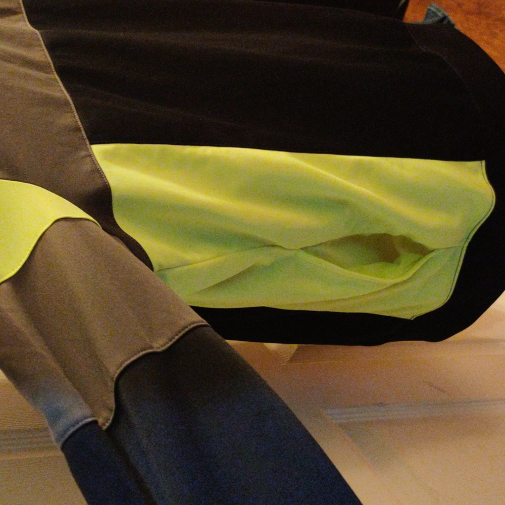 SOLD.   Nike Athletic Jacket - Picture 7 of 8